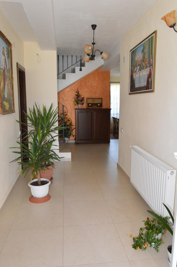 Casa Flora Hotel Sinmartin  Luaran gambar