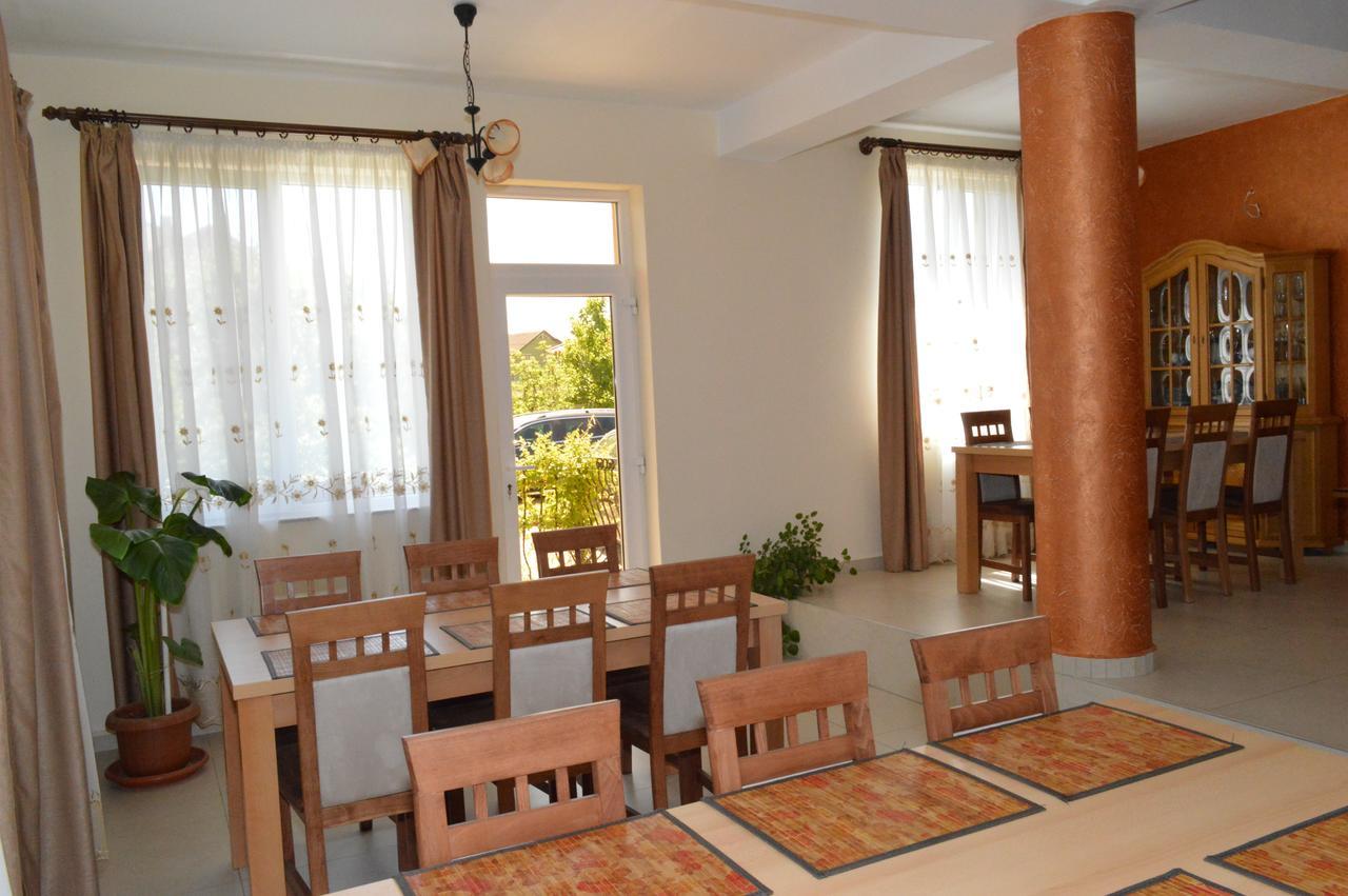 Casa Flora Hotel Sinmartin  Luaran gambar
